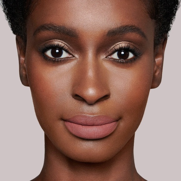 Lisa Eldridge True Velvet Lip Color in Velvet Muse - Picture 4 of 11